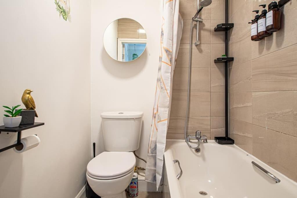Watford Central Serviced Apartments Esterno foto
