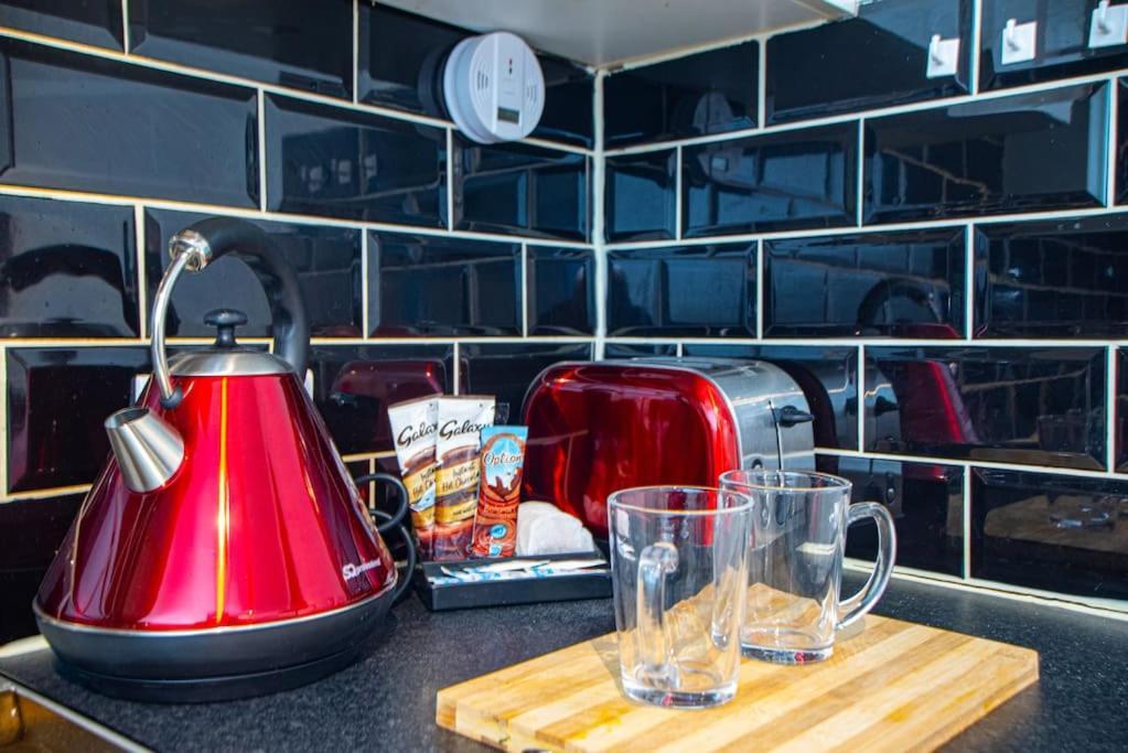 Watford Central Serviced Apartments Esterno foto